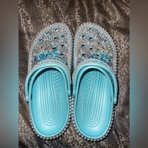 I’m selling these beautiful crocs that I customized